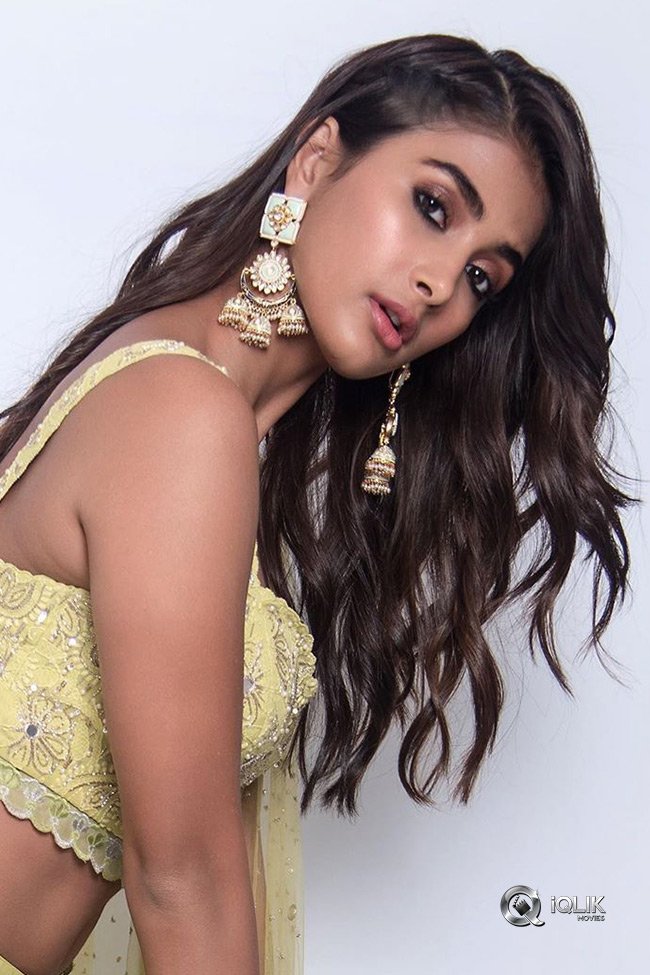 Pooja-Hegde